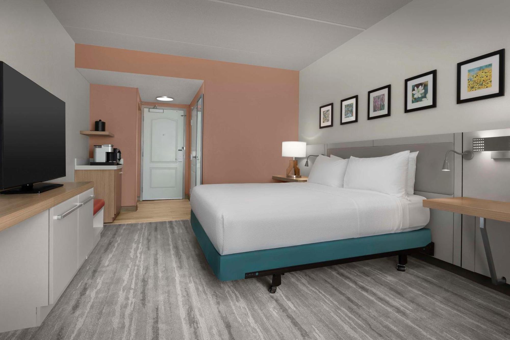 Hilton Garden Inn Raleigh Capital Blvd I-540 Екстериор снимка