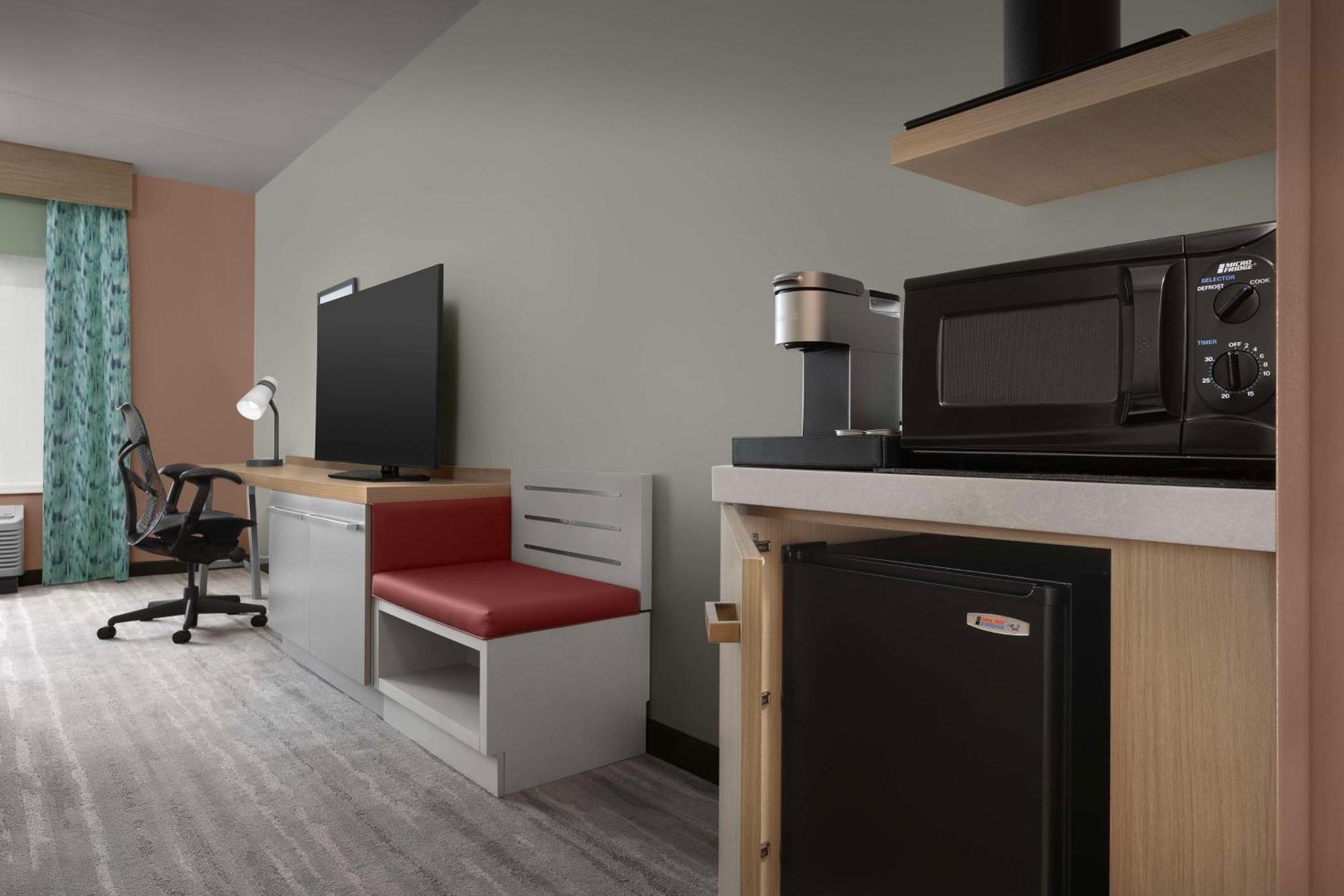 Hilton Garden Inn Raleigh Capital Blvd I-540 Екстериор снимка