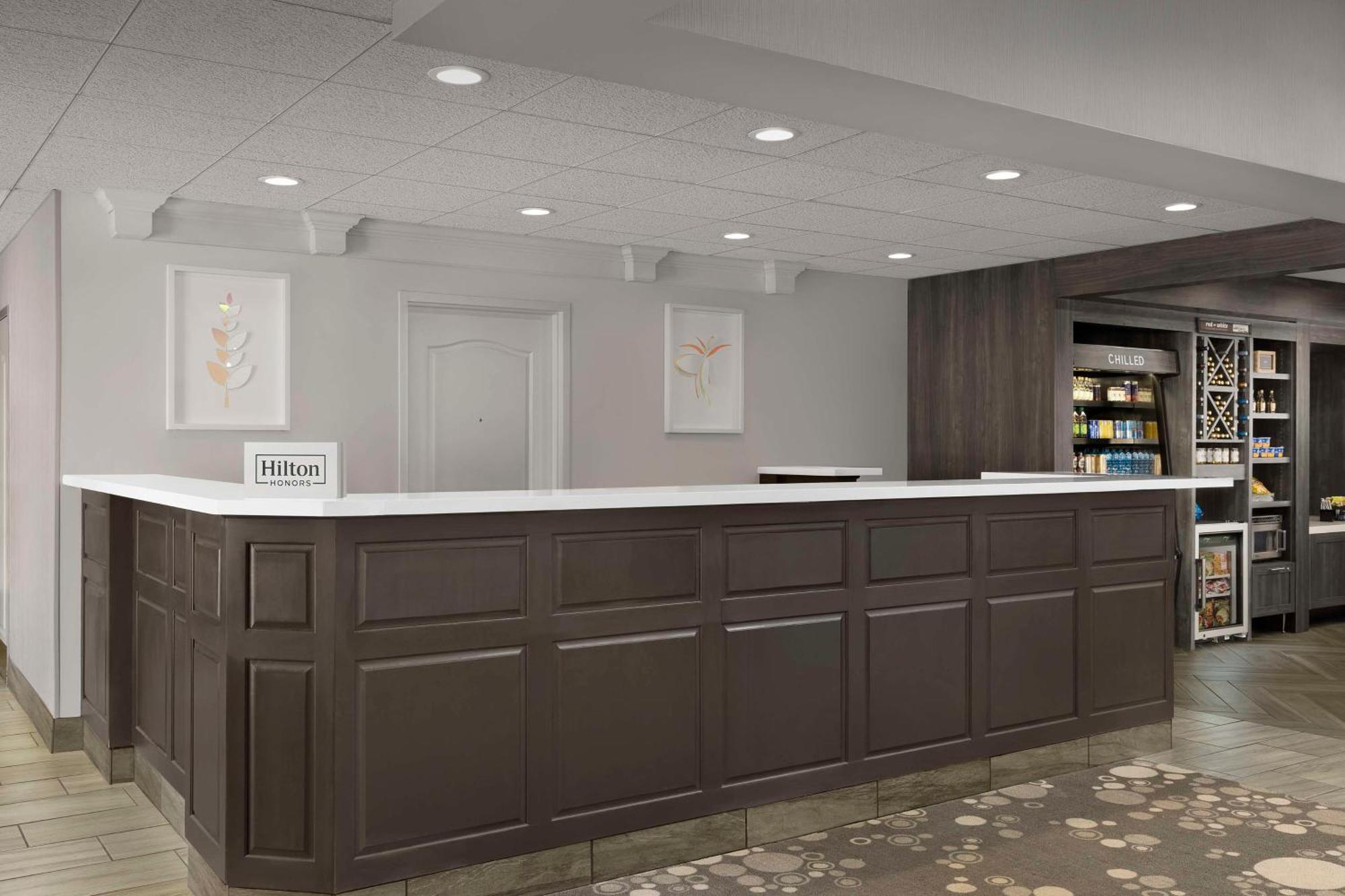 Hilton Garden Inn Raleigh Capital Blvd I-540 Екстериор снимка