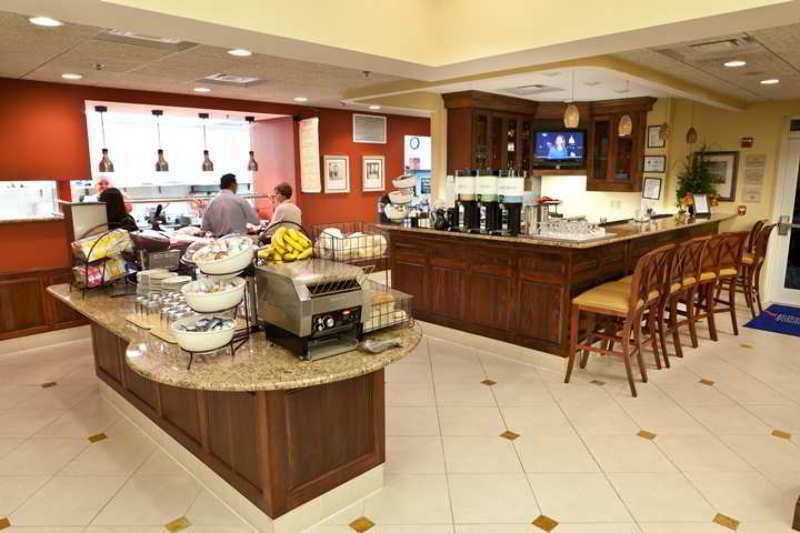Hilton Garden Inn Raleigh Capital Blvd I-540 Ресторант снимка